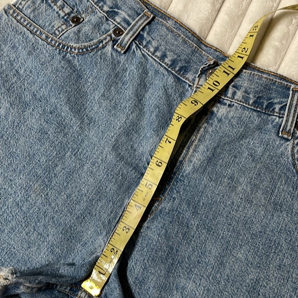 Levis 555 Guy’s Fit Vintage Short | Size 14 - Picture 11 of 12